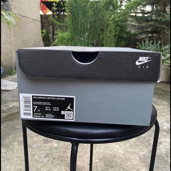 Retro Jordan 11 low - Picture 4 of 5